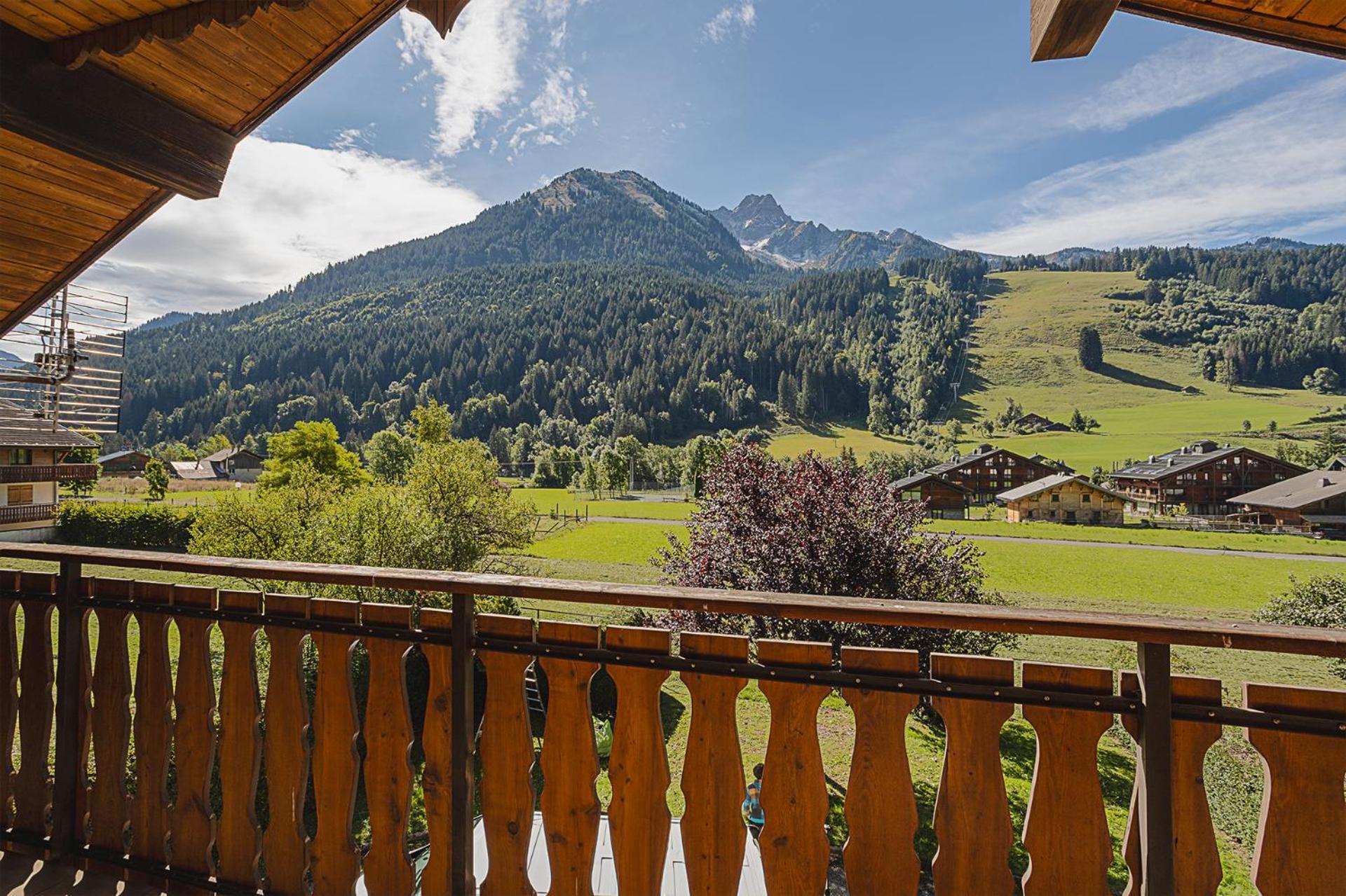 Chalet Les 4 Saisons - Ski, Parking Et Jardin La Chapelle-d'Abondance Exterior photo